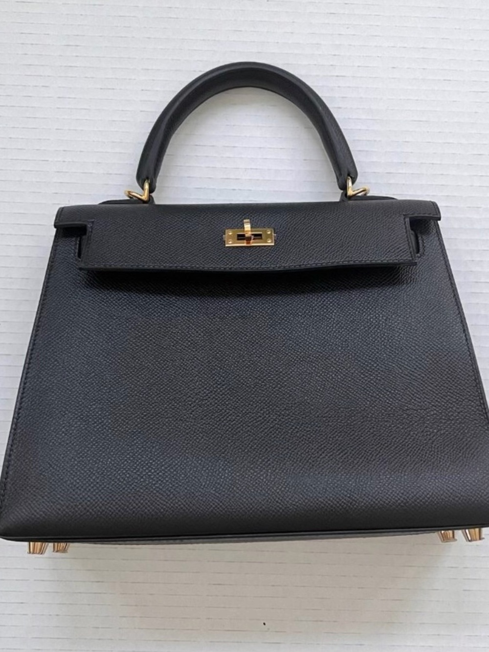 Hermes Kelly 25 Noir Epsom GHW